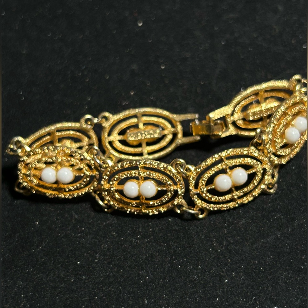 1973 COVENTRY bracelet- gold and ivory color beads